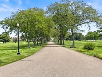 Welcome to 27 Eagle Drive where charm meets elegance in this on Quidnessett Country Club in Rhode Island - for sale on GolfHomes.com, golf home, golf lot