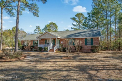 A Must-See! 3BDR/2BA/2CAR home in Tall Pines Plantation is For on Ocean Ridge Plantation in North Carolina - for sale on GolfHomes.com, golf home, golf lot