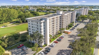 A SHORTSALE FOR INVESTORS NEEDS FULL RENOVATION PRESENT ALL on Palm-Aire Country Club and Resort - Palms in Florida - for sale on GolfHomes.com, golf home, golf lot