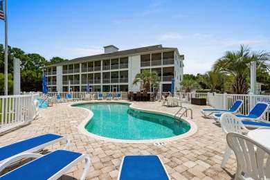Welcome to this beautiful 3-bedroom, 2-bath condo located in the on Harbour View Par 3 and Driving Range in South Carolina - for sale on GolfHomes.com, golf home, golf lot
