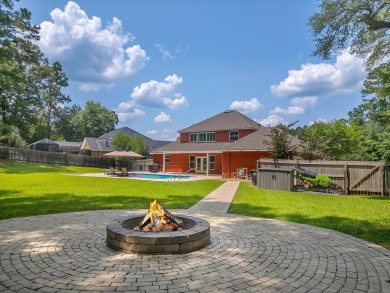 Welcome to this stunning 5-bedroom, 4.5-bathroom completely on Golden Eagle Country Club in Florida - for sale on GolfHomes.com, golf home, golf lot