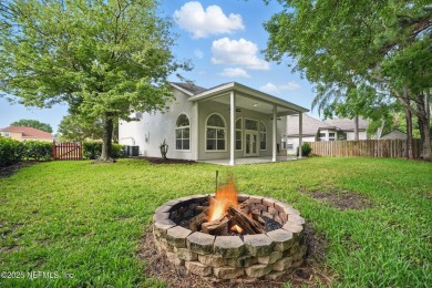 Immaculate Move-In Ready Home in Desirable Fleming Island on Golf Club At Fleming Island in Florida - for sale on GolfHomes.com, golf home, golf lot