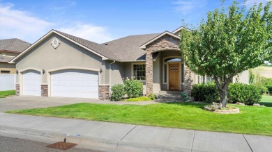 MLS# 286822 Welcome to this stunning 4 bed, 4 bath home with on Canyon Lakes Golf Course in Washington - for sale on GolfHomes.com, golf home, golf lot