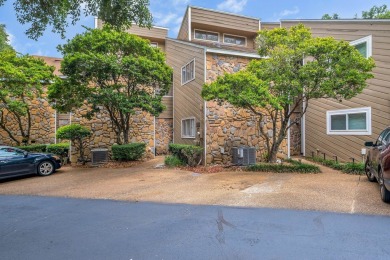 Beautifully Renovated Townhome in Killearn Estates - Under on Killearn Country Club and Inn in Florida - for sale on GolfHomes.com, golf home, golf lot