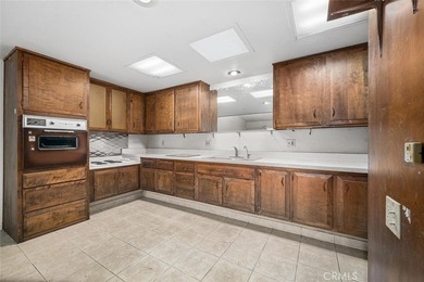 (Carport 27, Space 21)1 Bedroom 1 bath fixer upper ready for on Leisure World Seal Beach Golf Course in California - for sale on GolfHomes.com, golf home, golf lot