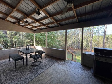 Walking distance to the golf course and resort!! EXTRA LOT! This on Rayburn Country Club in Texas - for sale on GolfHomes.com, golf home, golf lot