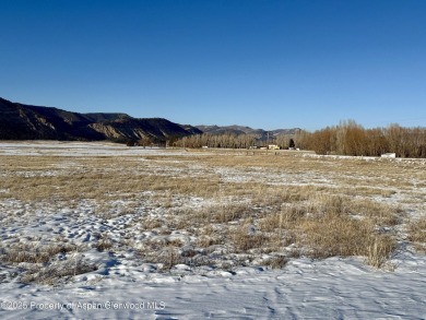 Discover 3.32 acres in Ridge Estates, just a mile south of on Meeker Golf Course in Colorado - for sale on GolfHomes.com, golf home, golf lot