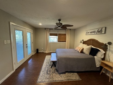 Walking distance to the golf course and resort!! EXTRA LOT! This on Rayburn Country Club in Texas - for sale on GolfHomes.com, golf home, golf lot