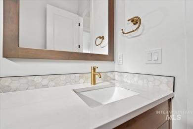 Welcome to the Riverton Bonus by Tresidio Homes, located in the on Falcon Crest Golf Club in Idaho - for sale on GolfHomes.com, golf home, golf lot
