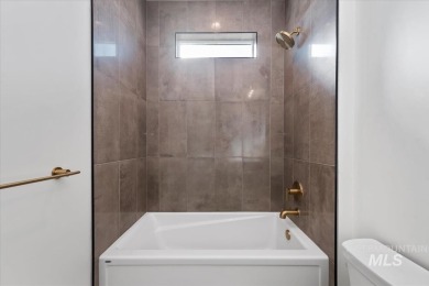 Welcome to the Riverton Bonus by Tresidio Homes, located in the on Falcon Crest Golf Club in Idaho - for sale on GolfHomes.com, golf home, golf lot