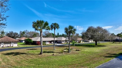 This Florida-style 2 BR/1 Bath condo in Golf wood I is the on Lehigh Resort Club in Florida - for sale on GolfHomes.com, golf home, golf lot