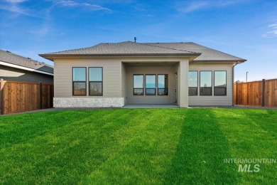 Welcome to the Riverton Bonus by Tresidio Homes, located in the on Falcon Crest Golf Club in Idaho - for sale on GolfHomes.com, golf home, golf lot