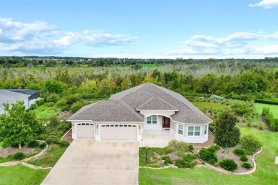 3/2 Williamsburg Premier Home in the Village of Osceola Hills at on Pennbrooke Fairways in Florida - for sale on GolfHomes.com, golf home, golf lot