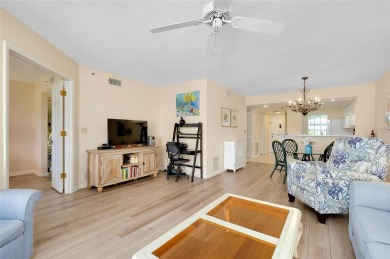 Welcome to easy Florida living in this turnkey 2-bedroom on Plantation Golf and Country Club in Florida - for sale on GolfHomes.com, golf home, golf lot