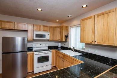 Stan Zuege, Galles Properties, , stan,  /: Three bedroom two and on Pagosa Springs Golf Club in Colorado - for sale on GolfHomes.com, golf home, golf lot