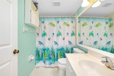 Welcome to easy Florida living in this turnkey 2-bedroom on Plantation Golf and Country Club in Florida - for sale on GolfHomes.com, golf home, golf lot