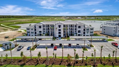 Welcome to a brand-new, never-lived-in 3-bedroom, 2-bathroom on Lakewood National Golf Club in Florida - for sale on GolfHomes.com, golf home, golf lot