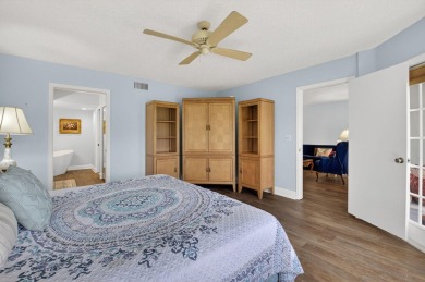 beautiful 2 bedroom 2 bath condo with tranquil lake and golf on Gleneagles Golf and Country Club in Florida - for sale on GolfHomes.com, golf home, golf lot