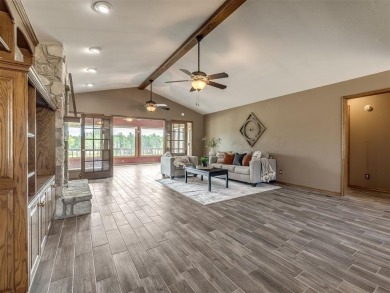 Exceptionally well maintained home with amazing golf course on Cedar Valley Golf Club in Oklahoma - for sale on GolfHomes.com, golf home, golf lot