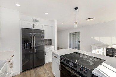 !NO RENTAL RESTRICTIONS!. Luxury 2-bedroom, 2-bath condo ideally on Arizona Biltmore Golf and Country Club in Arizona - for sale on GolfHomes.com, golf home, golf lot