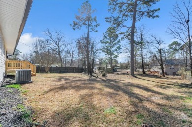 Great house with lots of space and 4 bedrooms. Home has a split on Cobbs Glen Country Club in South Carolina - for sale on GolfHomes.com, golf home, golf lot