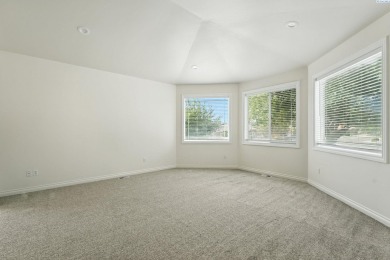 *Amazing 4 bedroom 2,600 Sq foot rambler in a quiet cul-de-sac on Canyon Lakes Golf Course in Washington - for sale on GolfHomes.com, golf home, golf lot