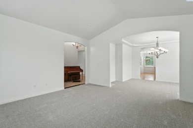 *Amazing 4 bedroom 2,600 Sq foot rambler in a quiet cul-de-sac on Canyon Lakes Golf Course in Washington - for sale on GolfHomes.com, golf home, golf lot