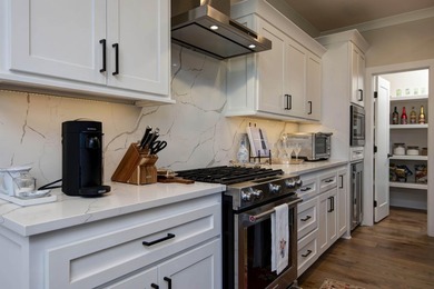 This fantastic Hickory Hills home was built by Jim Colton on Hickory Hills Country Club in Missouri - for sale on GolfHomes.com, golf home, golf lot