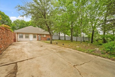 Come see this wonderful and unique home situated on a generous on Sherrill Park Golf Course in Texas - for sale on GolfHomes.com, golf home, golf lot