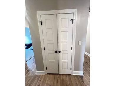 TURN KEY, FULLY FURNISHED!!  Welcome to this spacious, like-new on Woodland Valley Country Club in South Carolina - for sale on GolfHomes.com, golf home, golf lot