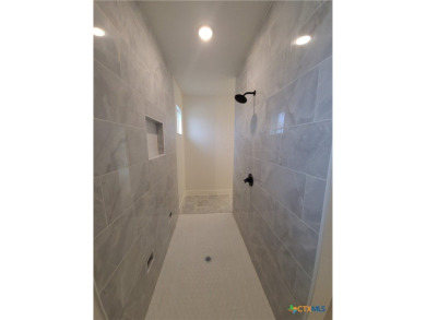 Spacious 4-Bedroom Home with 3-Car Garage in Prime Belton on Leon Valley Golf Course in Texas - for sale on GolfHomes.com, golf home, golf lot