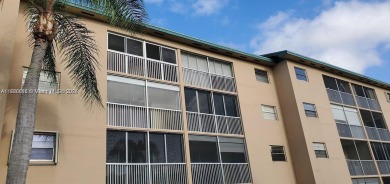 Welcome to your dream condo in Pembroke Pines! This stunning 2 on Flamingo Lakes Country Club in Florida - for sale on GolfHomes.com, golf home, golf lot