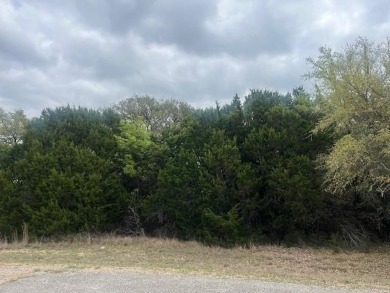 Great lot on a cul-de-sac with good hardwood trees.  White Bluff on White Bluff Resort - Old Course in Texas - for sale on GolfHomes.com, golf home, golf lot