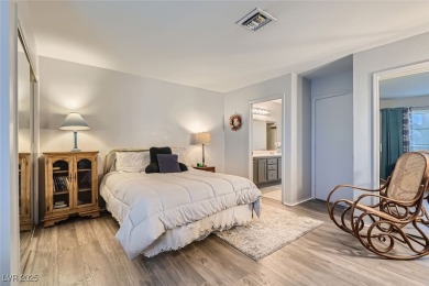 Adorable Townhome in 55+ Sun City Summerlin.  You will love this on Highland Falls Golf Club in Nevada - for sale on GolfHomes.com, golf home, golf lot