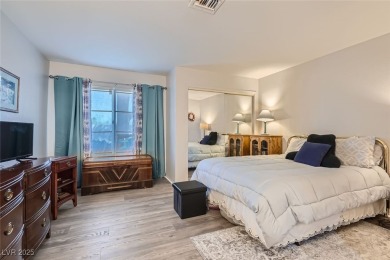 Adorable Townhome in 55+ Sun City Summerlin.  You will love this on Highland Falls Golf Club in Nevada - for sale on GolfHomes.com, golf home, golf lot