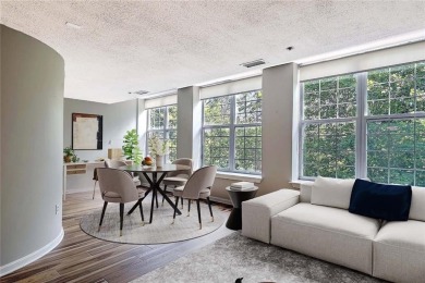 This lovely one bed, one bath condo is located within the much on Kirkbrae Country Club in Rhode Island - for sale on GolfHomes.com, golf home, golf lot