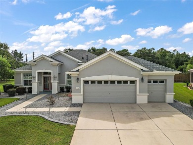 Johnstown Model with a Private Location View. The Great 3/2 on Eagle Ridge At Spruce Creek Country Club in Florida - for sale on GolfHomes.com, golf home, golf lot