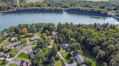 This beautiful 3-bedroom, 2-bath ranch is tucked away in the on Teugega Country Club in New York - for sale on GolfHomes.com, golf home, golf lot