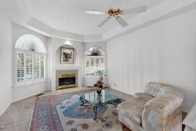 Lovely single story 2 Bedroom 1.75 Bath home in gated Tanoan on Tanoan Country Club in New Mexico - for sale on GolfHomes.com, golf home, golf lot