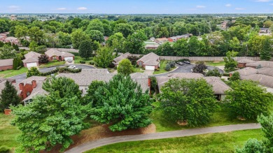 Updated mostly brick townhouse on the 17th tee of the Marriott on Griffin Gate Golf Resort in Kentucky - for sale on GolfHomes.com, golf home, golf lot