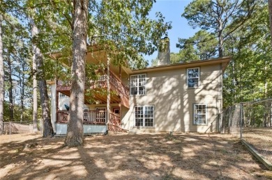 Escape to comfort and serenity at 14 Redruth Lane in beautiful on Bella Vista Country Club - Kingswood in Arkansas - for sale on GolfHomes.com, golf home, golf lot
