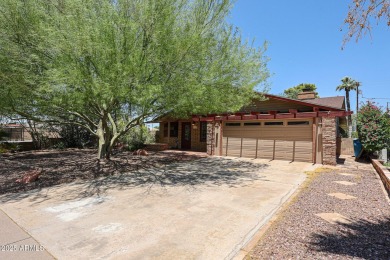 Charming 3-Bed, 2-Bath Gem on the Encanto Golf Course!
Wake up on Encanto 18 Golf Course in Arizona - for sale on GolfHomes.com, golf home, golf lot
