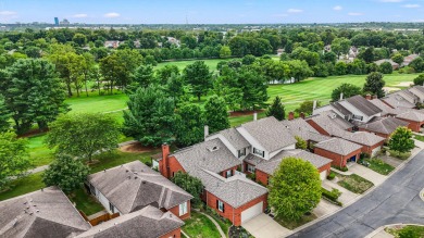 Updated mostly brick townhouse on the 17th tee of the Marriott on Griffin Gate Golf Resort in Kentucky - for sale on GolfHomes.com, golf home, golf lot