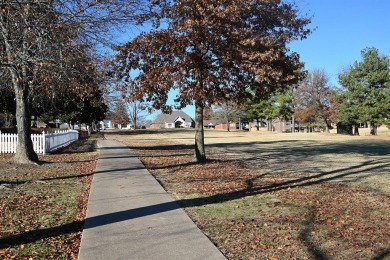 A BEAUTIFUL BUILDING  LOT #44 IN THE HARRISON COUNTRY CLUB .HOLE on Harrison Country Club in Arkansas - for sale on GolfHomes.com, golf home, golf lot