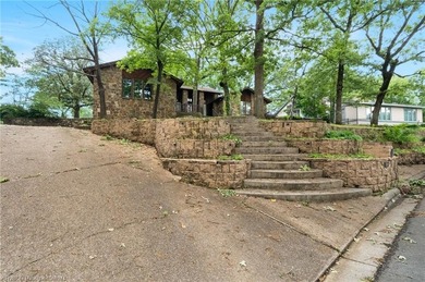 Welcome home to 1808 Bramble Brae, where comfort meets classic on Fianna Hills Country Club in Arkansas - for sale on GolfHomes.com, golf home, golf lot