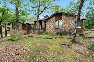 Welcome home to 1808 Bramble Brae, where comfort meets classic on Fianna Hills Country Club in Arkansas - for sale on GolfHomes.com, golf home, golf lot