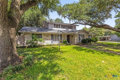 Spacious 4-Bedroom Home on Corner Lot in Established Cameron on Cameron Country Club in Texas - for sale on GolfHomes.com, golf home, golf lot