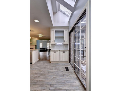 Lovely traditional brick home in the heart of Ford's Colony on Fords Colony Country Club in Virginia - for sale on GolfHomes.com, golf home, golf lot