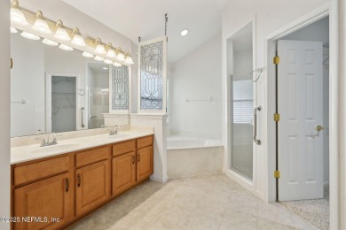 **Move in ready!** This beautifully landscaped all-brick on Magnolia Point Golf and Country Club in Florida - for sale on GolfHomes.com, golf home, golf lot