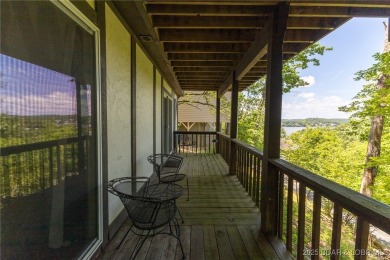 The 2 bed/2bath home with lake view is just what you are looking on The Oaks Golf Course in Missouri - for sale on GolfHomes.com, golf home, golf lot